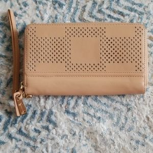💯% Authentic Isaac Mizrahi Clutch